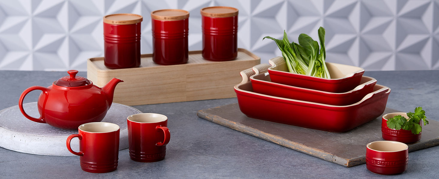 Кувшин 1,5 л, вишневый Le Creuset