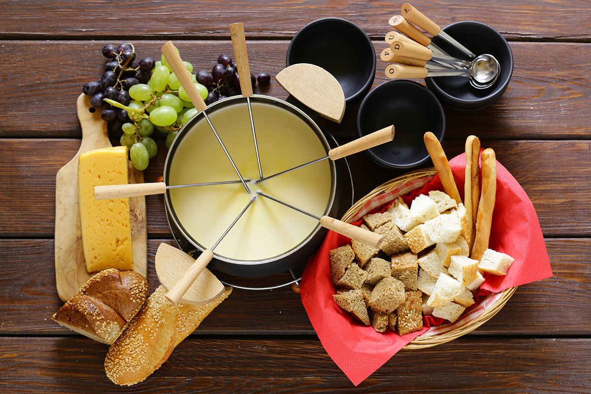 Базовый рецепт сырного фондю, пошаговый рецепт на ккал, фото, ингредиенты - домохозяйка